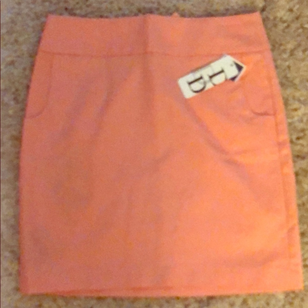 NWT Dalia Coral Mini Pencil Skirt + Pockets